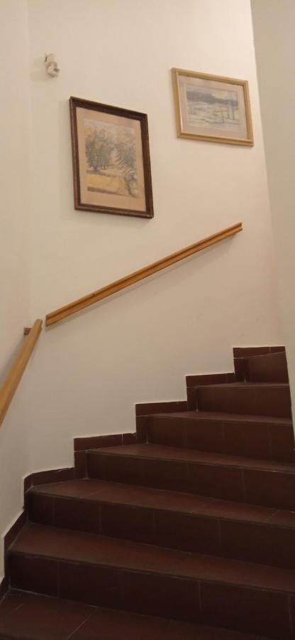 Hotel U Zlateho Jelena Praga Zewnętrze zdjęcie